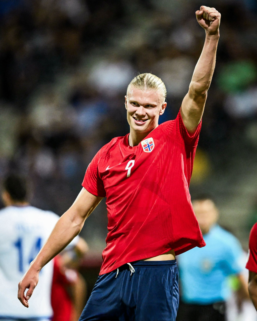 虎扑网-哈兰德重要时刻重返赛场,德国队带队取胜!再创辉煌时刻的简单介绍