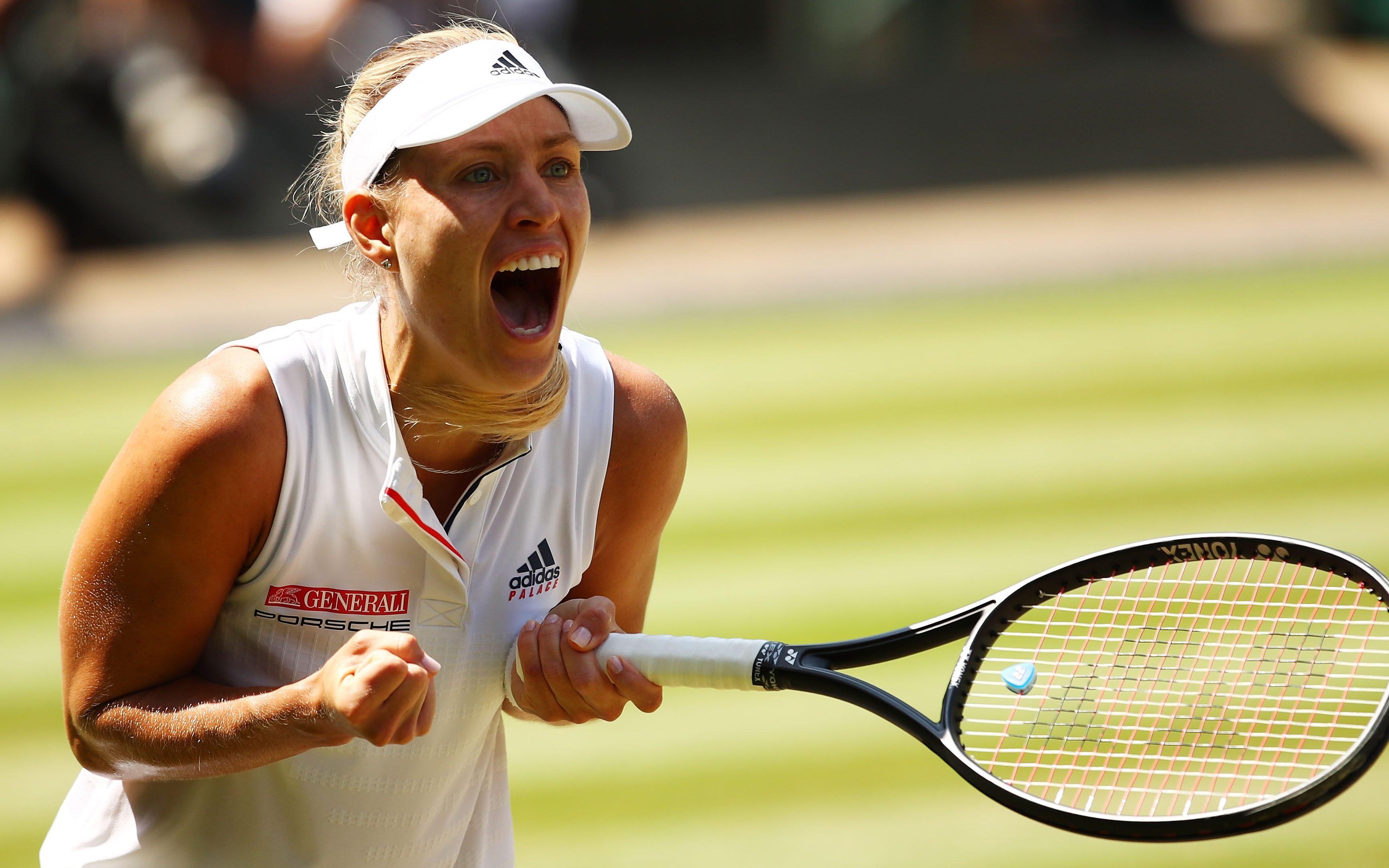 关于莎拉波娃在巴黎圣日耳曼比赛中爆冷，比赛局势复杂引发热议！引发球迷热议的信息