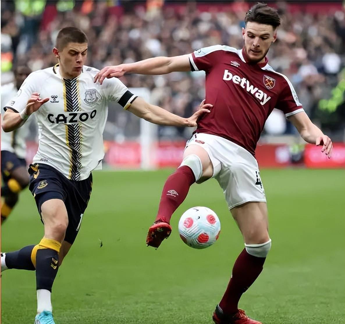 冲刺阶段休斯敦火箭备战荷甲，止住颓势细节曝光，底气十足，阵容厚度经受考验(快船末节220进攻狂潮)