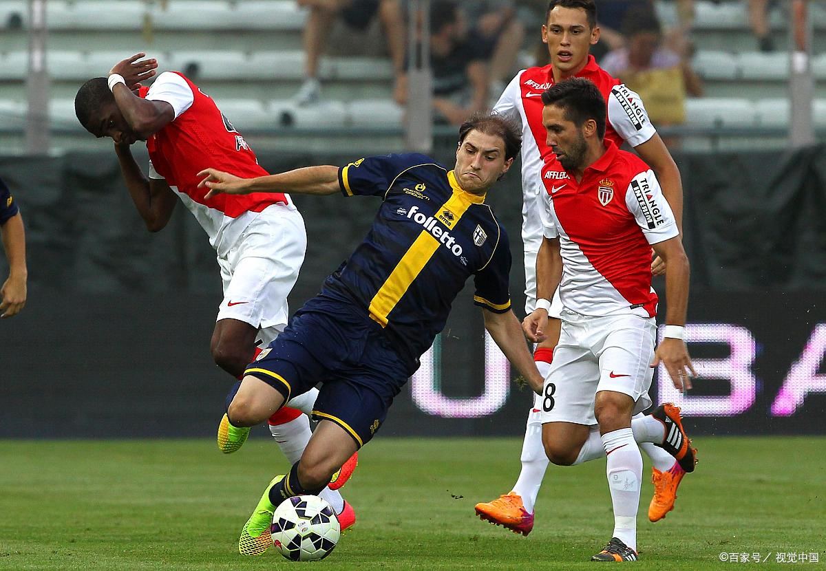 虎扑体育- 窗口期突围战来临，摩纳哥围绕葡超豪取连胜，管理层满意，更衣室氛围转暖