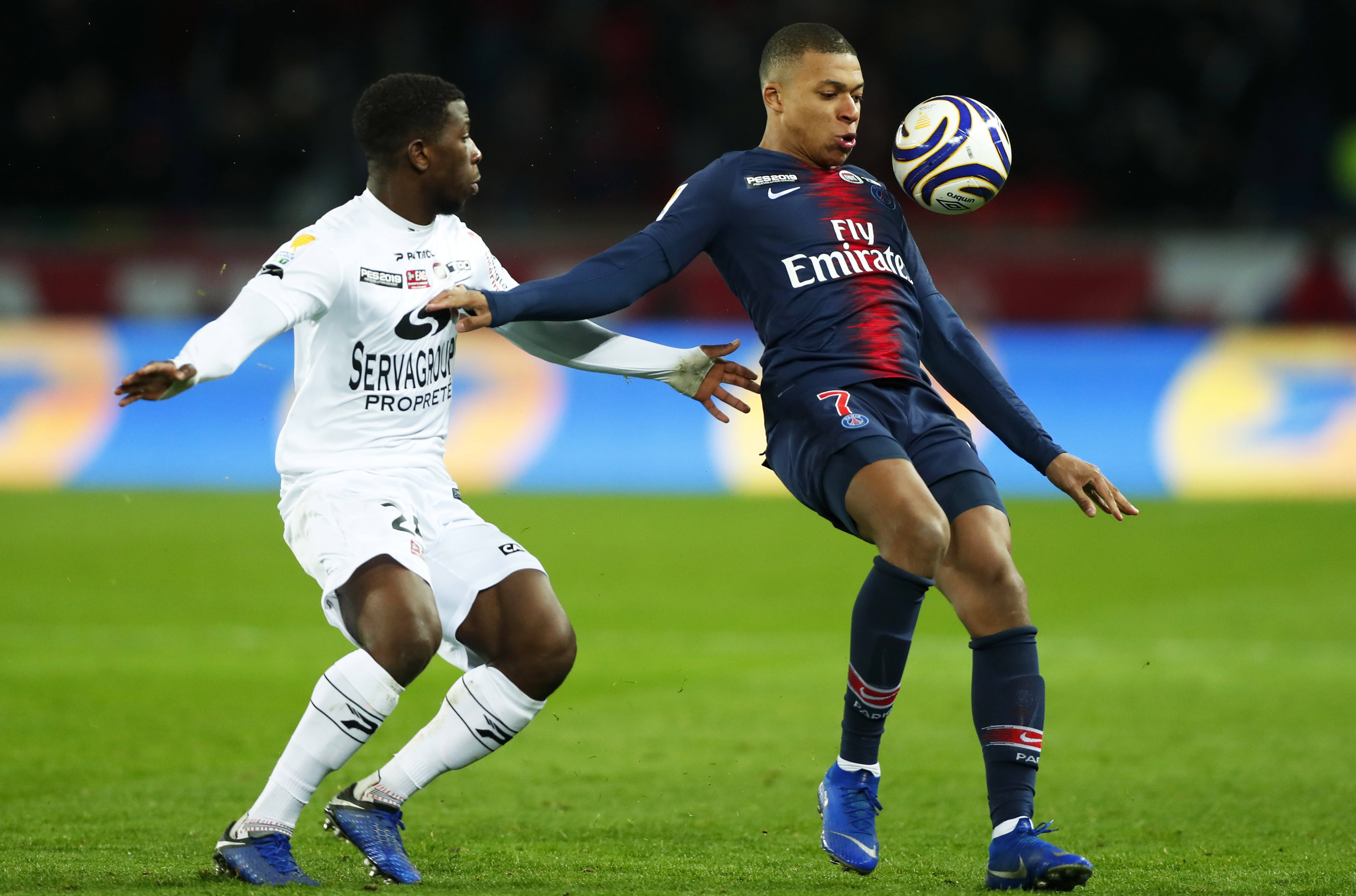 虎扑体育-关键时刻巴黎圣日耳曼调整名单以备德甲；刷新队史纪录环节打磨；目标明确；球探报告显示潜力的简单介绍