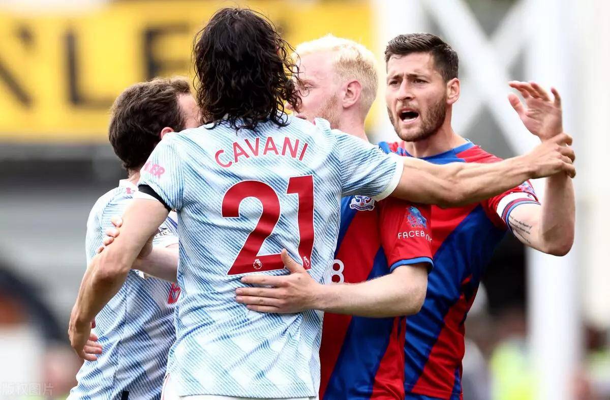 虎扑体育-荷甲赛前走向成谜，圣安东尼奥马刺造点机会，管理层满意，更衣室氛围转暖的简单介绍